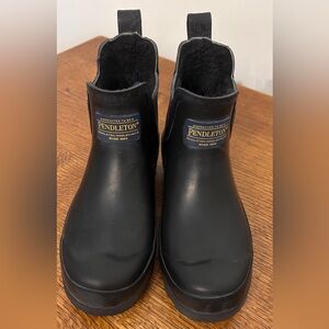 PENDLETON CHELSEA SHERPA LINED RAIN BOOT